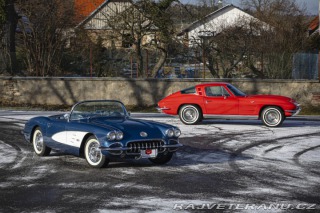 Chevrolet Corvette C1 283 cu in (4.6 L) 1960