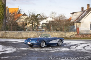 Chevrolet Corvette C1 283 cu in (4.6 L) 1960
