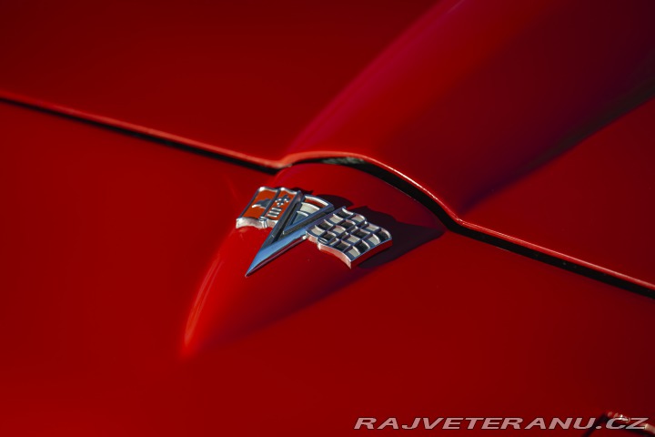 Chevrolet Corvette C2 327 cu in (5.4 L) 1964