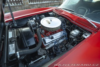 Chevrolet Corvette C2 327 cu in (5.4 L) 1964