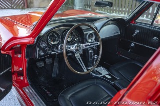 Chevrolet Corvette C2 327 cu in (5.4 L) 1964