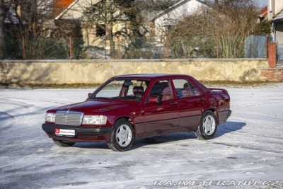 Mercedes-Benz 190 E 2.0