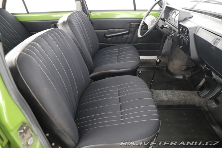 Škoda 105 1983