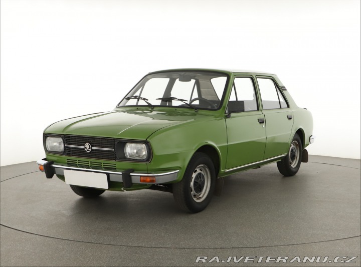 Škoda 105 1983