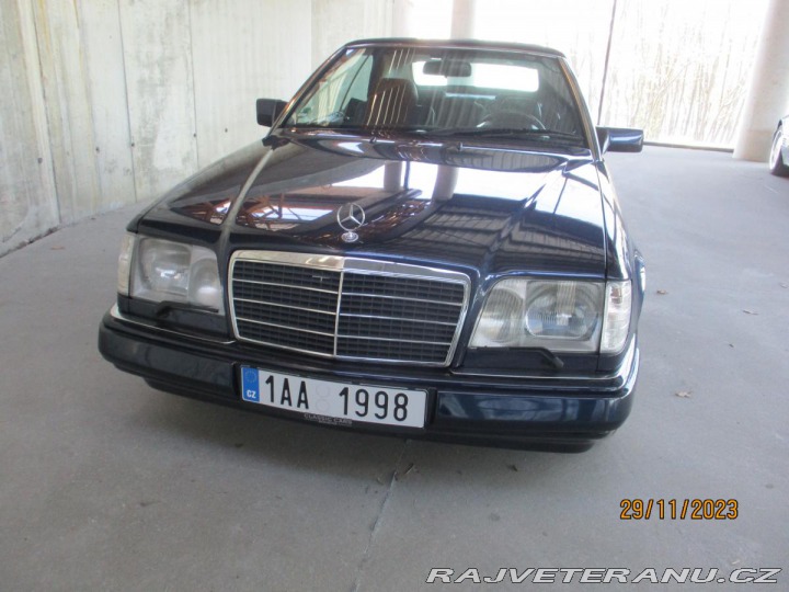 Mercedes-Benz 320 124 E320 Cabrio Automat, 1994