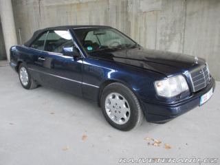 Mercedes-Benz 320 124 E320 Cabrio Automat, 1994