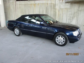 Mercedes-Benz 320 124 E320 Cabrio Automat, 1994