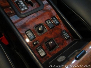 Mercedes-Benz 320 124 E320 Cabrio Automat, 1994