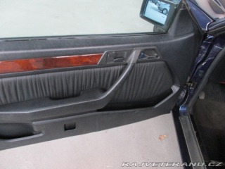 Mercedes-Benz 320 124 E320 Cabrio Automat, 1994