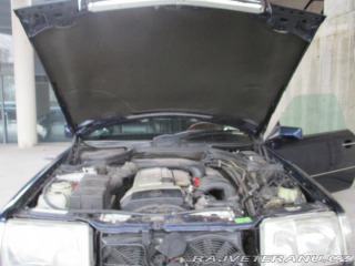 Mercedes-Benz 320 124 E320 Cabrio Automat, 1994
