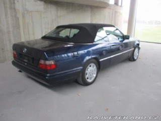 Mercedes-Benz 320 124 E320 Cabrio Automat, 1994