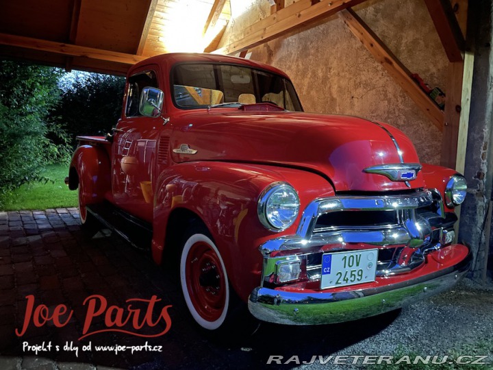 Chevrolet 3100 3600 unikátní renovce 1955