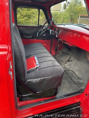Chevrolet 3100 3600 unikátní renovce 1955
