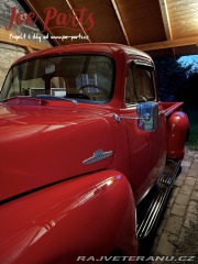 Chevrolet 3100 3600 unikátní renovce 1955