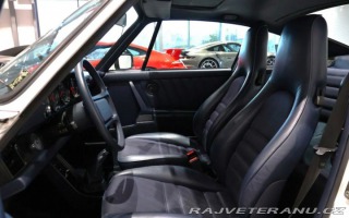 Porsche 911 Carrera 1986