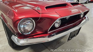 Ford Mustang 289 V8, 4-speed manuál 1968