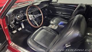 Ford Mustang 289 V8, 4-speed manuál 1968