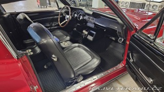 Ford Mustang 289 V8, 4-speed manuál 1968