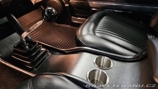 Ford Mustang 289 V8, 4-speed manuál 1968
