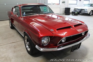 Ford Mustang 289 V8, 4-speed manuál 1968