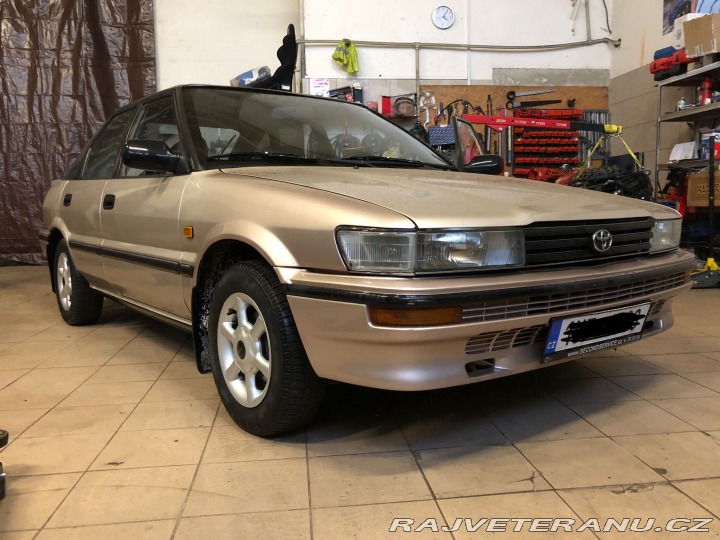 Toyota Corolla E9 4A-FE 1991