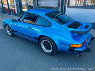 Porsche 911 Carrera 1975