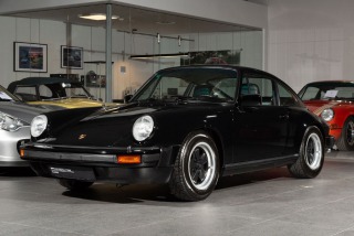 Porsche 911 Carrera