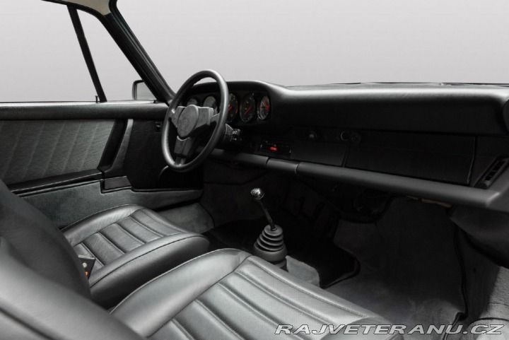 Porsche 911 Carrera 1976