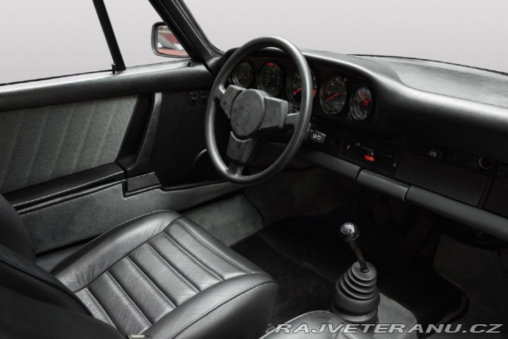 Porsche 911 Carrera 1976