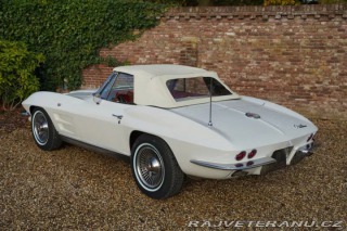 Chevrolet Corvette C2 Convertible 327 1963
