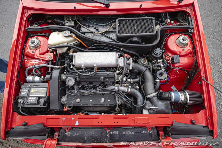 Lancia Delta Integrale HF RHD 1989