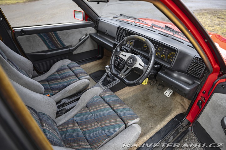 Lancia Delta Integrale HF RHD 1989
