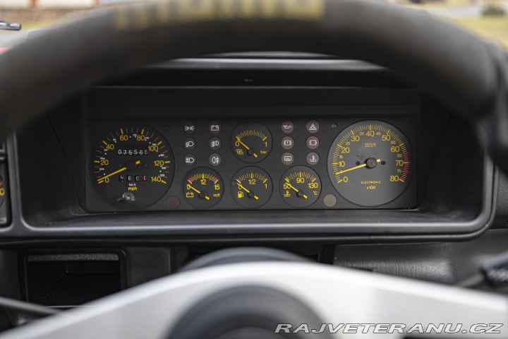 Lancia Delta Integrale HF RHD 1989