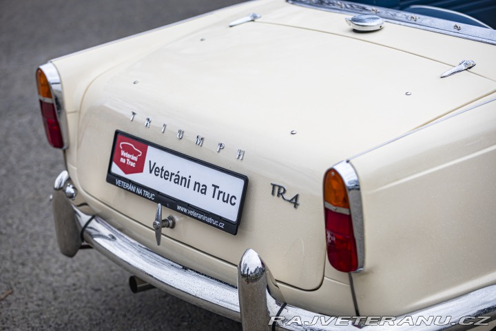 Triumph TR4 2000 1965