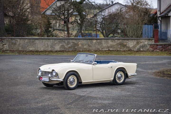 Triumph TR4 2000 1965