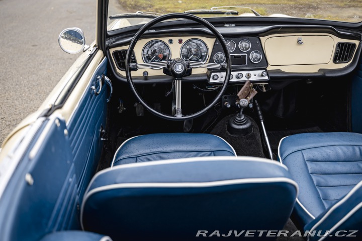 Triumph TR4 2000 1965