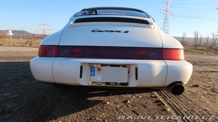 Porsche 911 Carrera 2 (964) 1992