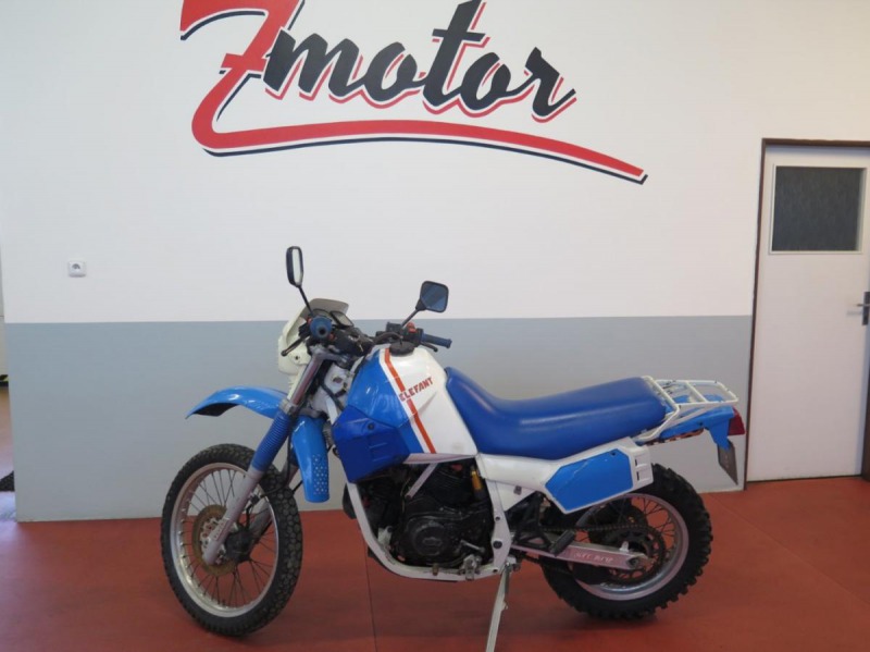 Ostatní značky Ostatní modely Cagiva Elefant 350 DM 350 LE