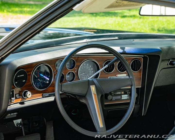 Pontiac Grand Prix  1976