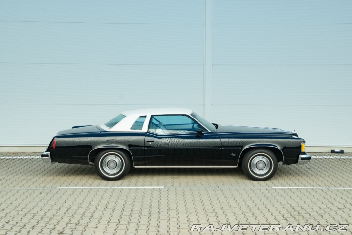 Pontiac Grand Prix  1976