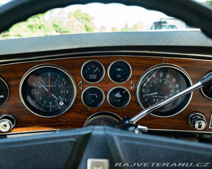 Pontiac Grand Prix  1976