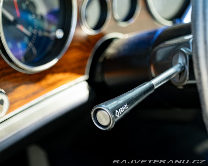 Pontiac Grand Prix  1976