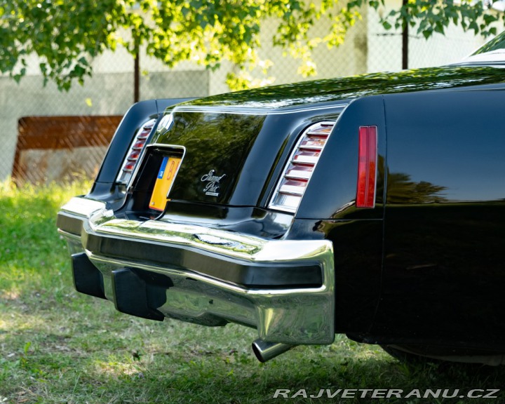 Pontiac Grand Prix  1976