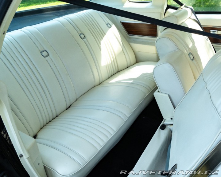 Pontiac Grand Prix  1976