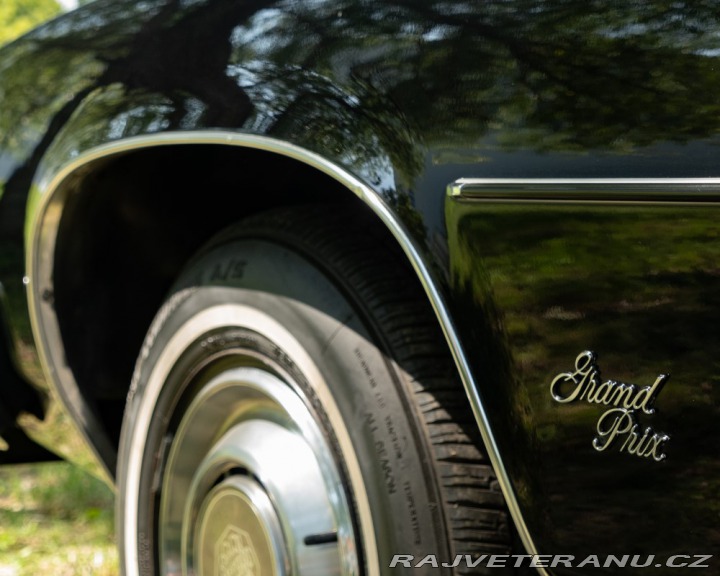 Pontiac Grand Prix  1976