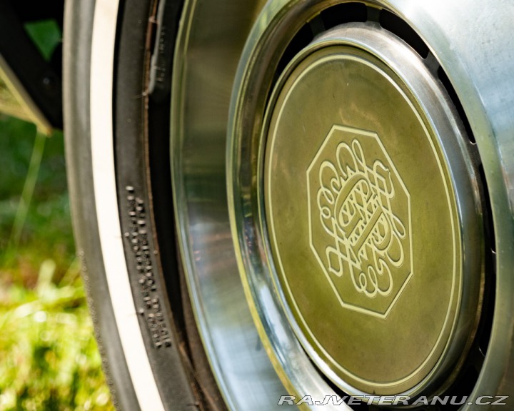 Pontiac Grand Prix  1976