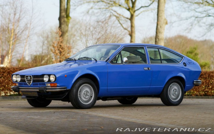 Alfa Romeo Alfetta GTV 1976