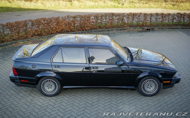 Alfa Romeo 75 Milano 1986