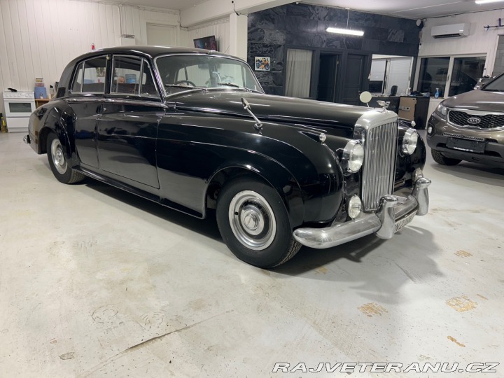 Bentley S1 1956