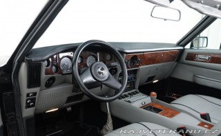 Aston Martin V8 Volante 1986
